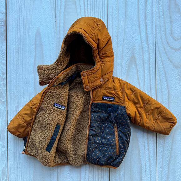 Patagonia Reversible Tribbles Hoody Jacket Baby 6-12M Sherpa Puffer Coat EUC - Picture 1 of 9